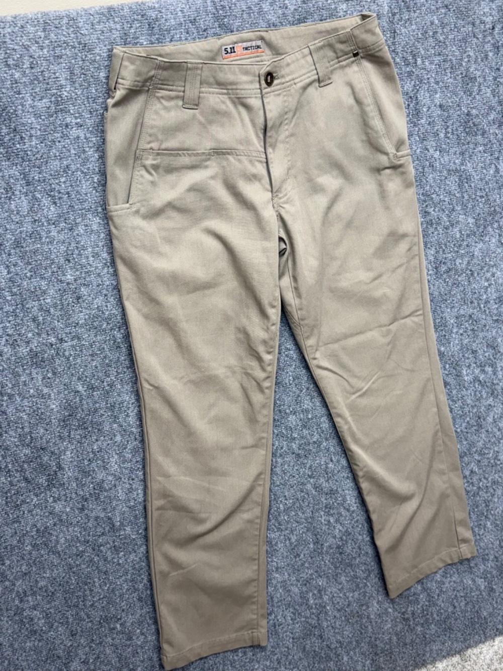 Share 5.11 Tactical Pants Mens Chinos 74481 Khaki Size 30x30 Work Pants - Picture 2 of 12